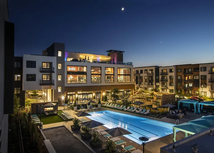 Global Luxury Suites In Menlo Park